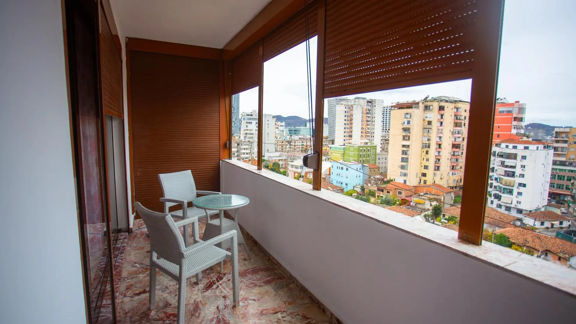 Klevi Apartment Tirana 0*,  Albânia
